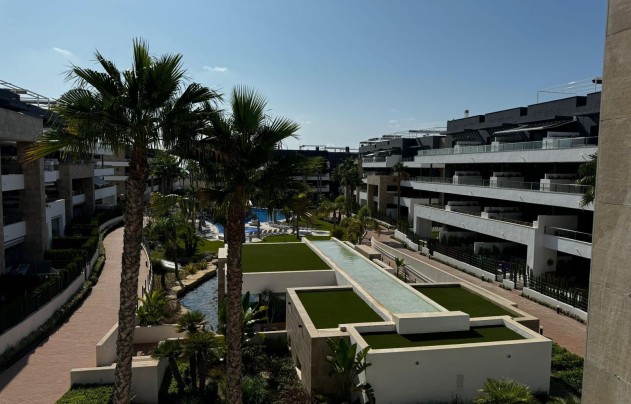 Herverkoop - Apartment - Orihuela Costa - La Zenia