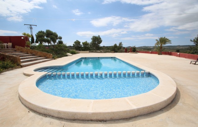 Resale - Villa - San Miguel de Salinas