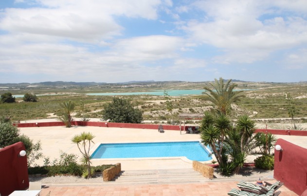 Resale - Villa - San Miguel de Salinas