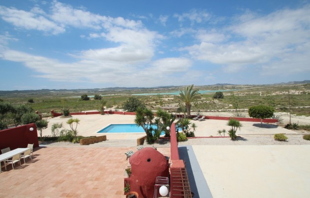 Resale - Villa - San Miguel de Salinas