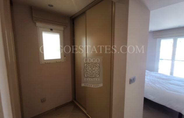 Resale - Apartment - San Juan de los Terrenos