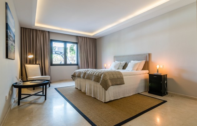 Reventa - Villa - Marbella - Nueva Andalucía