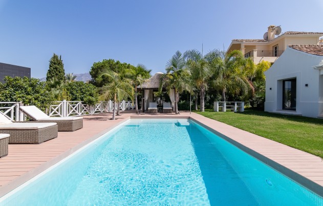 Reventa - Villa - Marbella - Nueva Andalucía