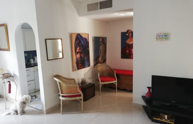 Resale - Apartment - Marbella - Puerto Banús