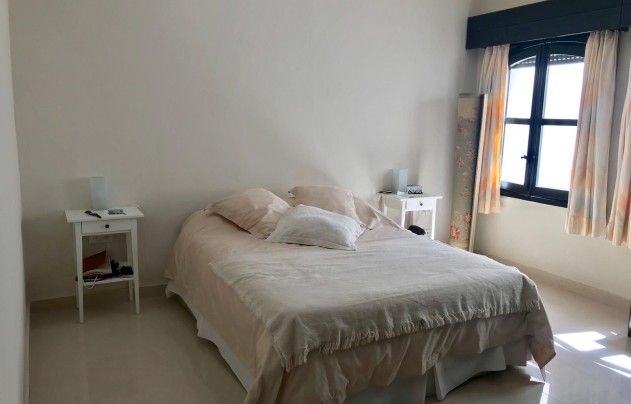 Revente - Apartment - Marbella - Puerto Banús