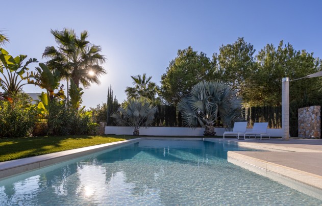 Resale - Villa - Las Colinas Golf Resort - Las Colinas golf
