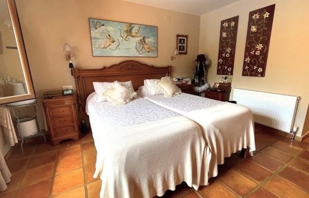 Resale - Villa - La Nucía