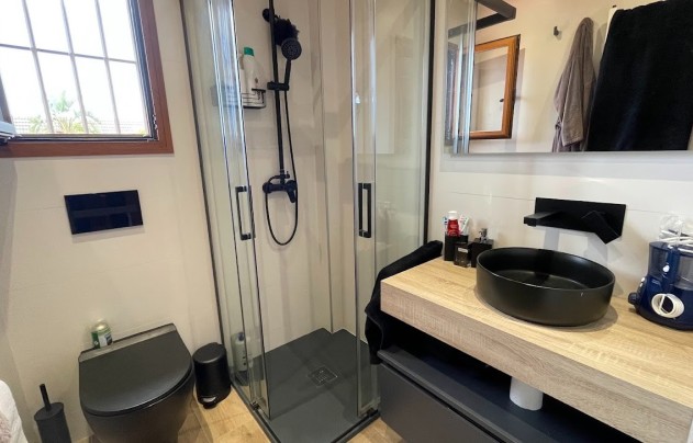 Resale - Villa - La Nucía