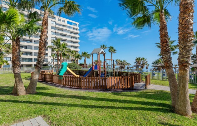 Resale - Apartment - Orihuela Costa - Punta Prima