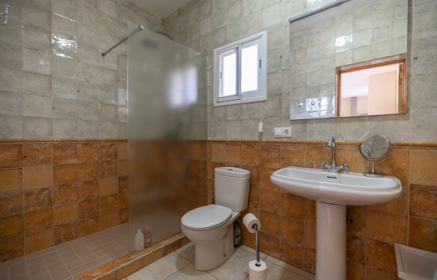 Resale - Villa - Abanilla