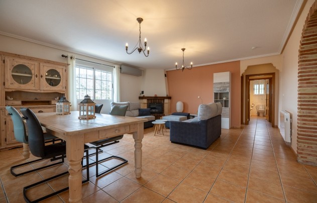 Resale - Villa - Abanilla