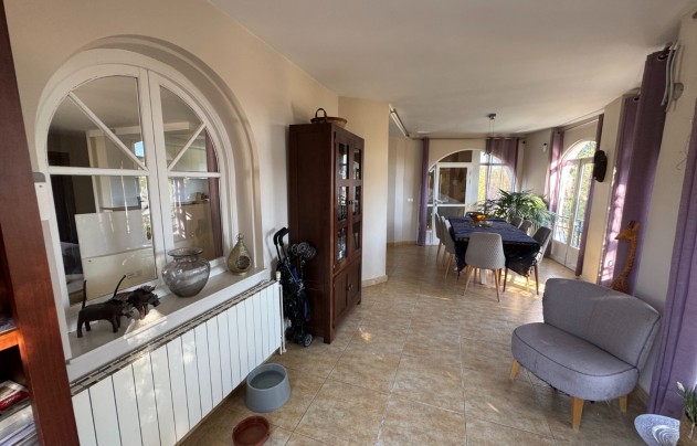 Resale - Villa - Orihuela Costa - La Zenia