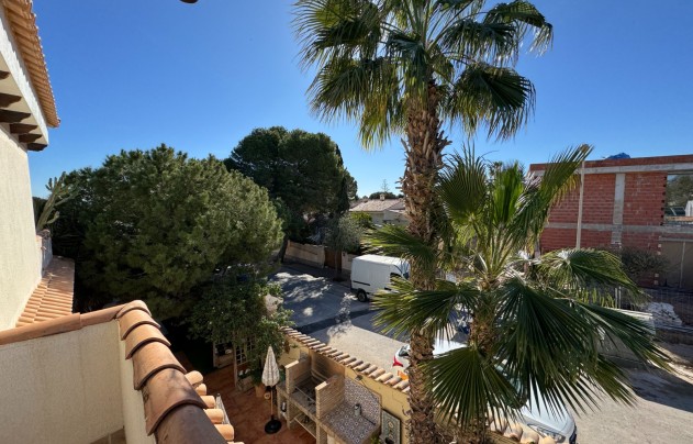 Resale - Villa - Orihuela Costa - La Zenia