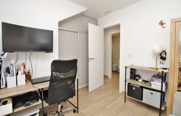Revente - Villa - Villamartín