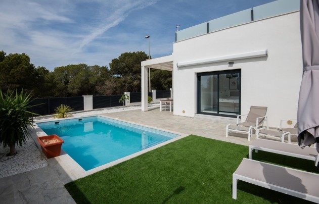 Obra nueva - Villa - Pilar de la Horadada - Pinar de Campoverde