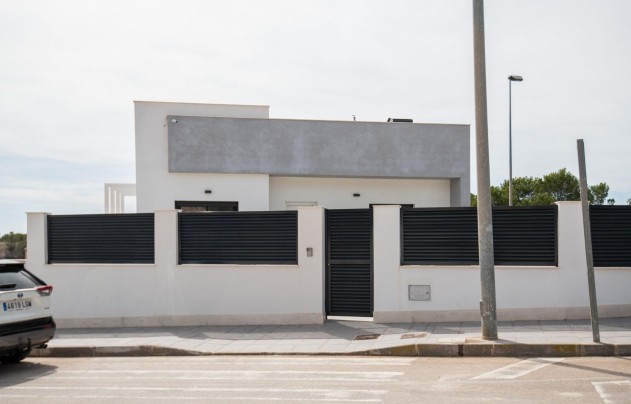 Obra nueva - Villa - Pilar de la Horadada - Pinar de Campoverde