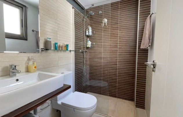 Resale - House - Torrevieja - Punta Prima