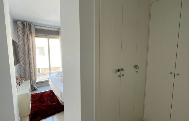 Resale - House - Torrevieja - Punta Prima