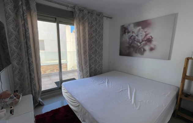 Resale - House - Torrevieja - Punta Prima