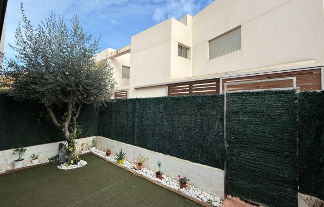 Resale - House - Torrevieja - Punta Prima