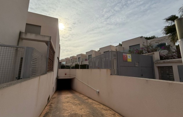 Resale - House - Torrevieja - Punta Prima