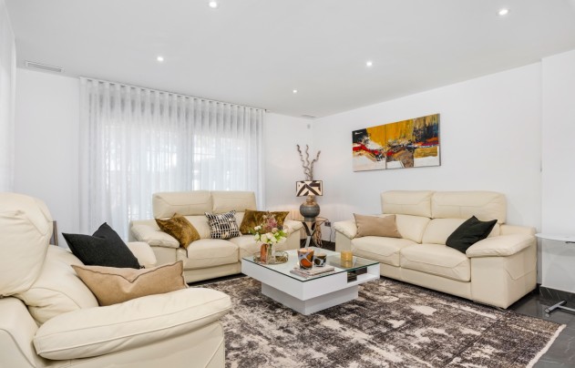 Resale - Villa - San Juan Alicante - Frank Espinós