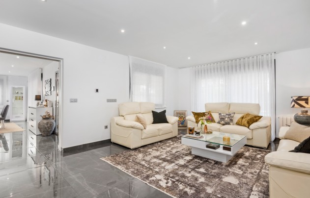 Resale - Villa - San Juan Alicante - Frank Espinós