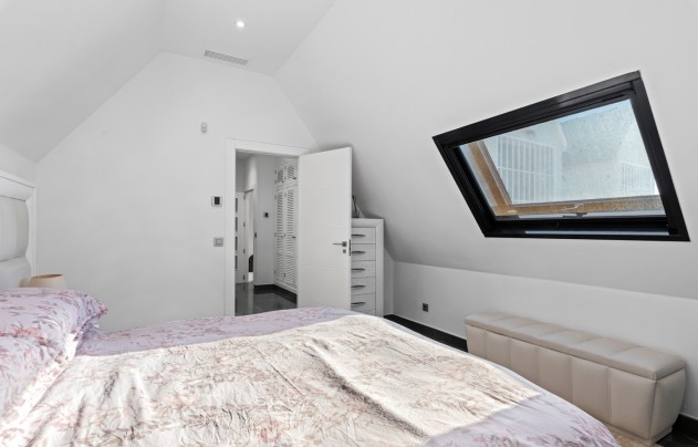 Resale - Villa - San Juan Alicante - Frank Espinós