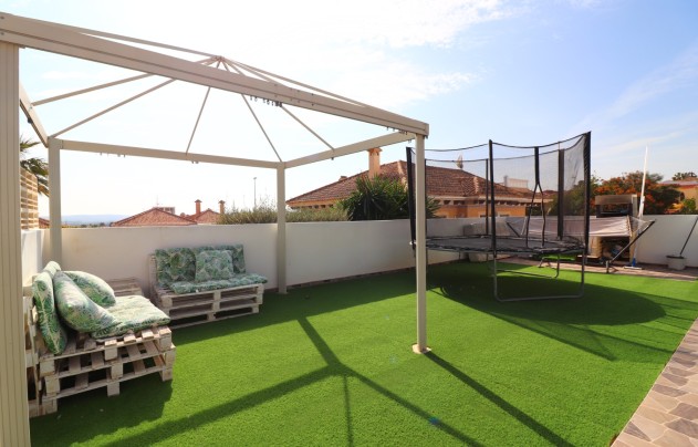 Resale - Villa - La Marina
