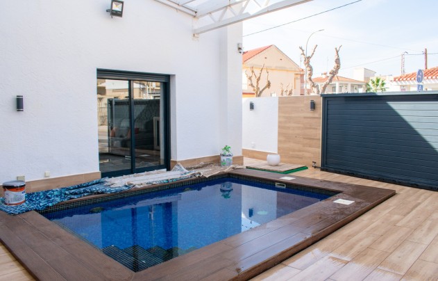 Resale - Villa - Pilar de la Horadada - Torre de la Horadada