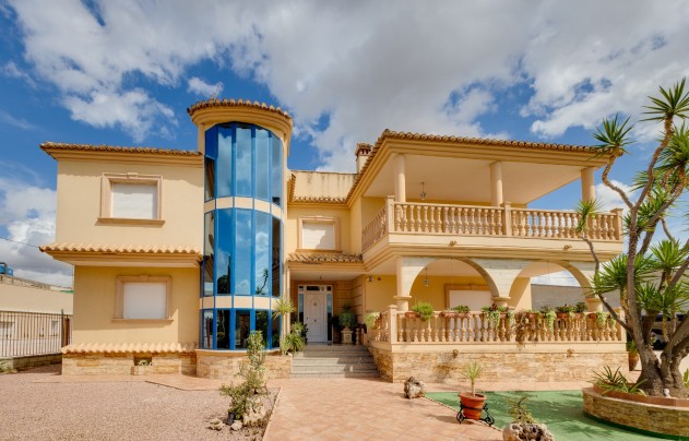 Reventa - Villa - Orihuela