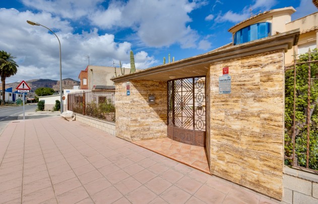 Reventa - Villa - Orihuela