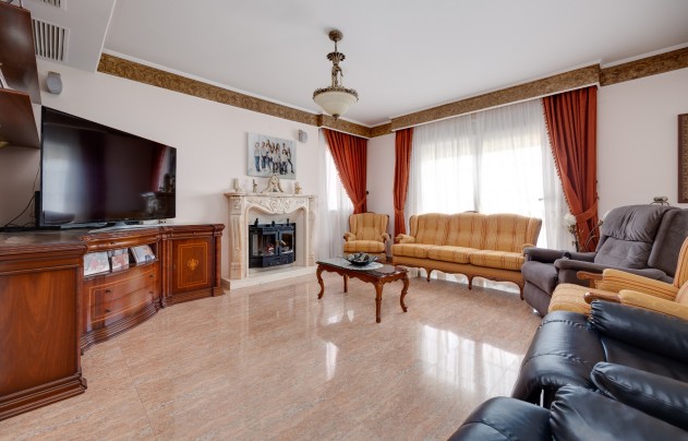 Reventa - Villa - Orihuela