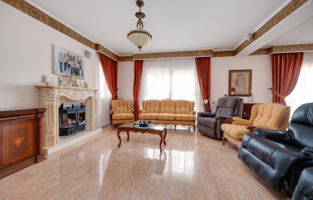 Reventa - Villa - Orihuela