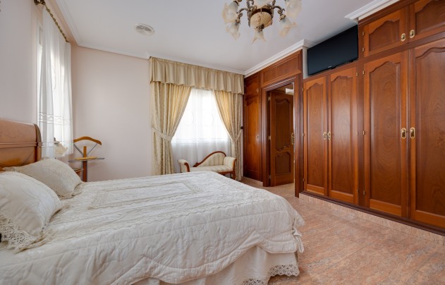 Reventa - Villa - Orihuela