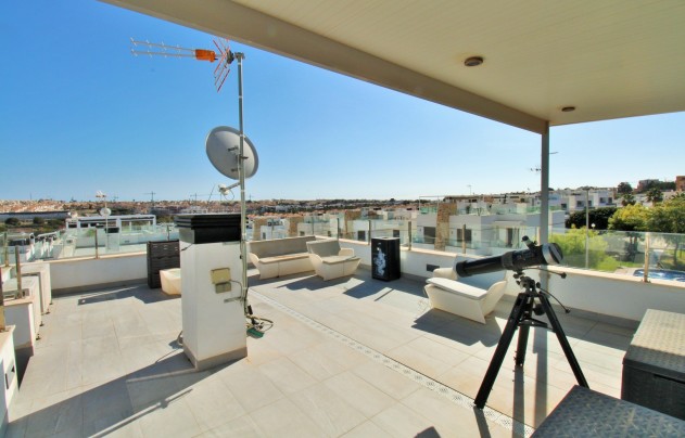 Resale - Villa - Villamartín