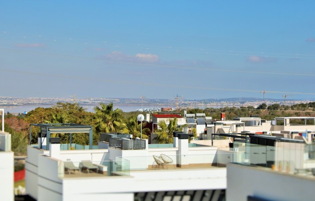 Resale - Villa - Villamartín