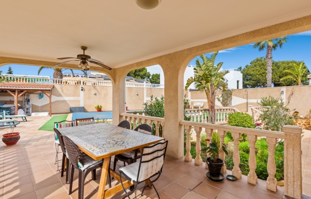 Resale - Villa - Los Balcones