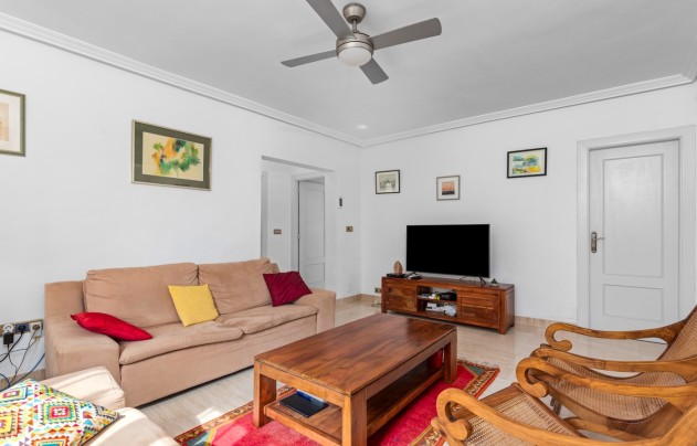 Resale - Villa - Los Balcones