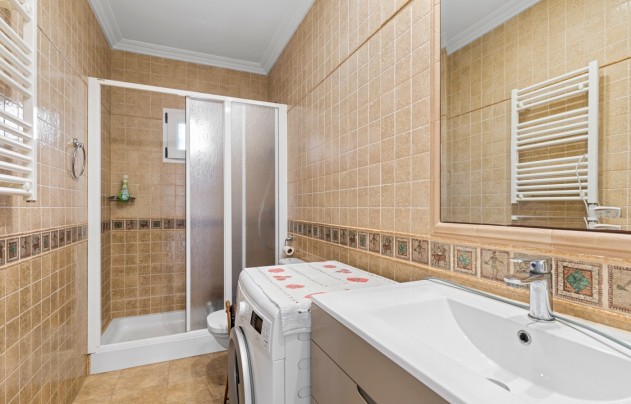 Resale - Villa - Los Balcones