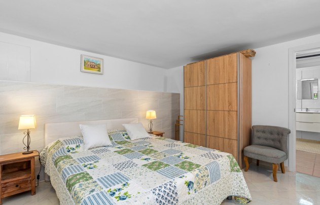 Resale - Villa - Los Balcones