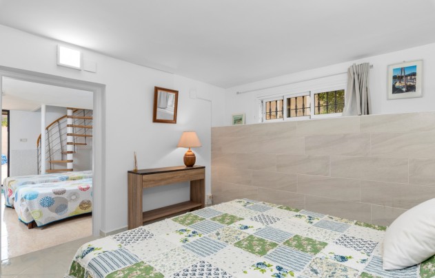 Resale - Villa - Los Balcones