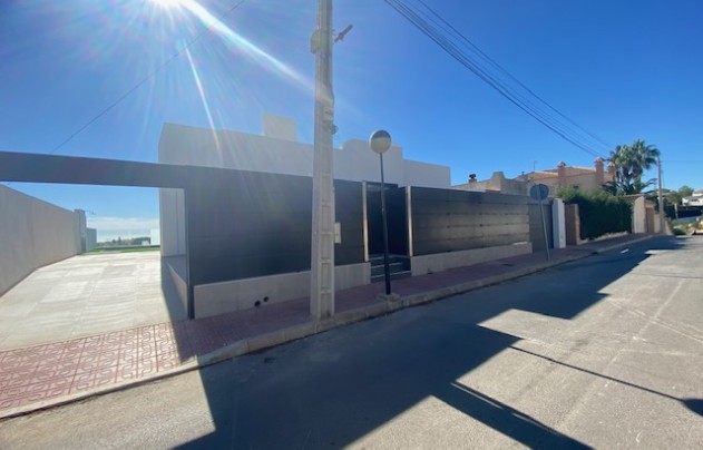 Herverkoop - Villa - Los Balcones - Los Altos del Edén - Los Altos