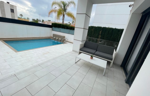 Resale - Villa - Ciudad Quesada - Lo Marabu