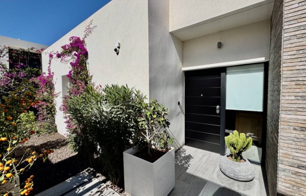 Resale - Villa - La Finca Golf - Algorfa