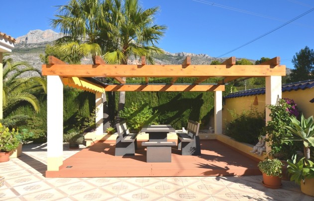 Resale - Villa - Altea