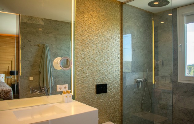 Resale - Apartment - Orihuela Costa - Las Colinas golf