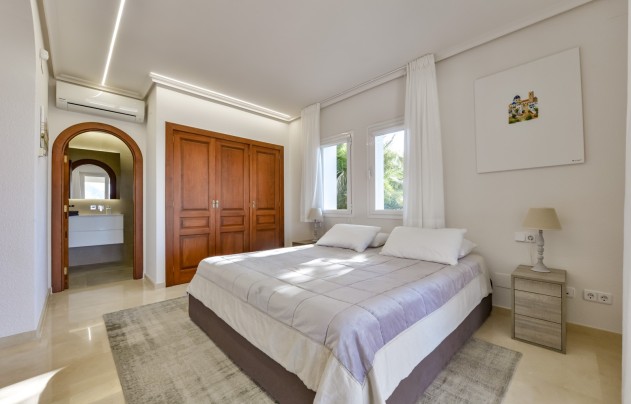Resale - Villa - Altea - Sierra de Altea