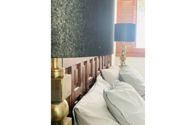 Resale - Villa - Orihuela Costa - Punta Prima
