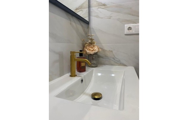 Resale - Villa - Orihuela Costa - Villamartín